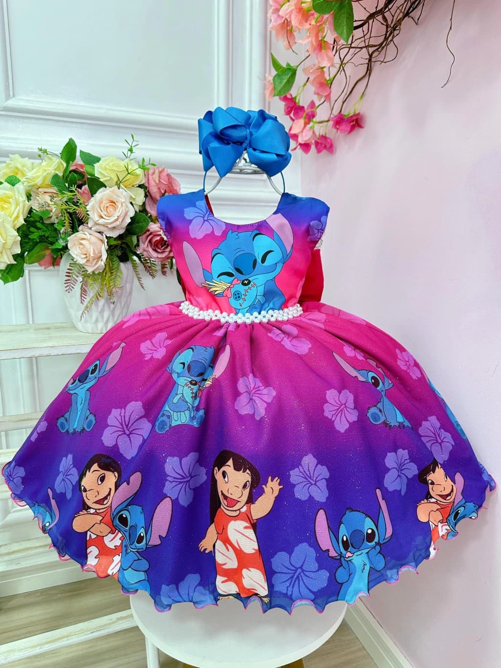 Referência de roupa no universo Lilo & Stitch